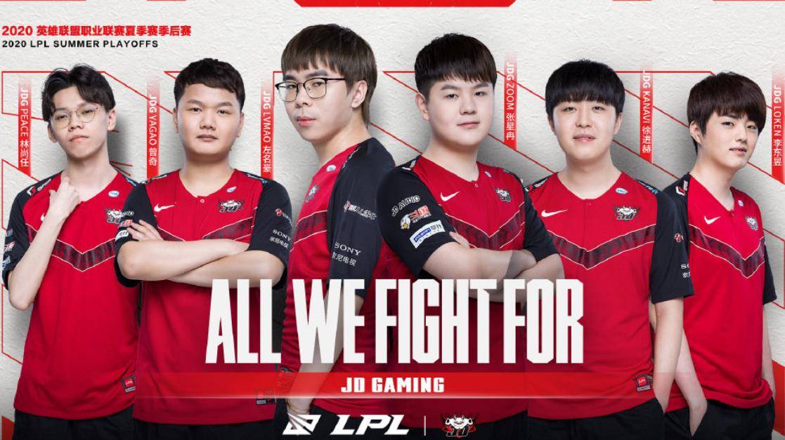 [高尔夫]阿伯格打球速度太快 必须适应美巡赛慢速度？.